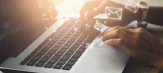 Jak dodać dodatkową skrzynkę pocztową do programu Outlook