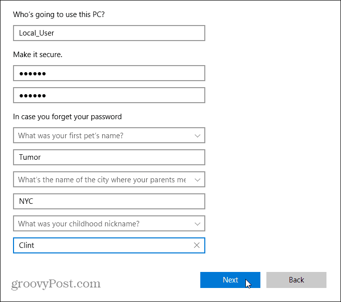 Windows 11 でローカル ユーザー アカウントを追加する方法