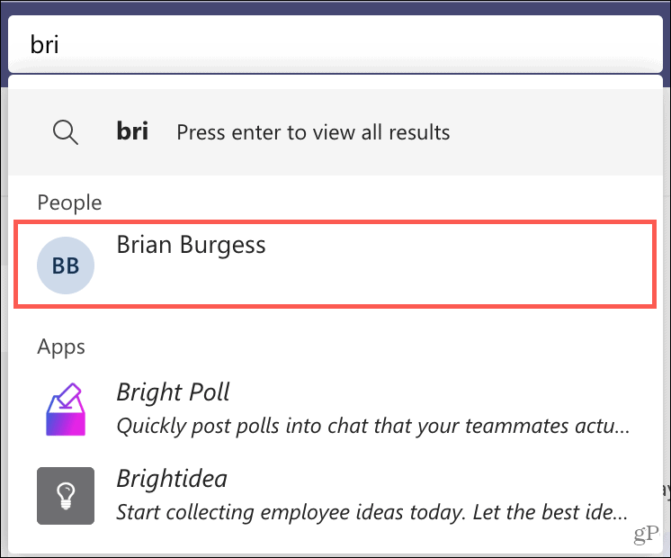 Microsoft Teams でチャットを削除または非表示にする方法