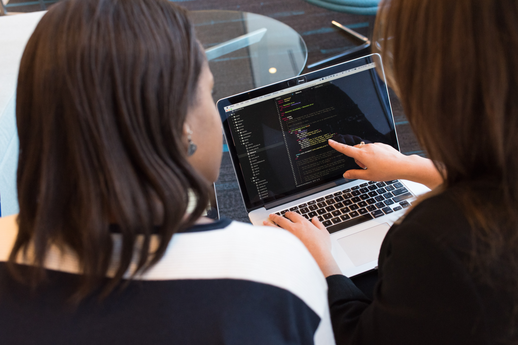 Python 中的 Null：帶有代碼示例的 7 個用例